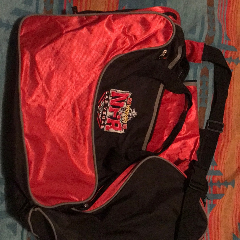 Justin travel bag